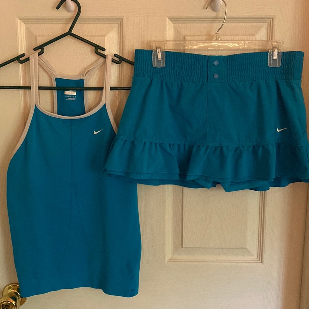 Nike tennis top and skirt